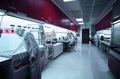 Forbo ESD Tiles in Clean Room